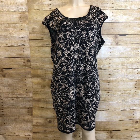 torrid Dresses & Skirts - TORRID | Sleeveless Bodycon Dress 4X